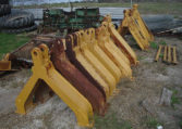 A Line of Tow Bard in Yellow Color Rotated
