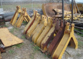A Line of Tow Bard in Yellow Color