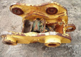 A Yellow Color Connecting Unit for Cat Vehicles Top