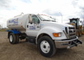 A White Color Dust Control Water Truck